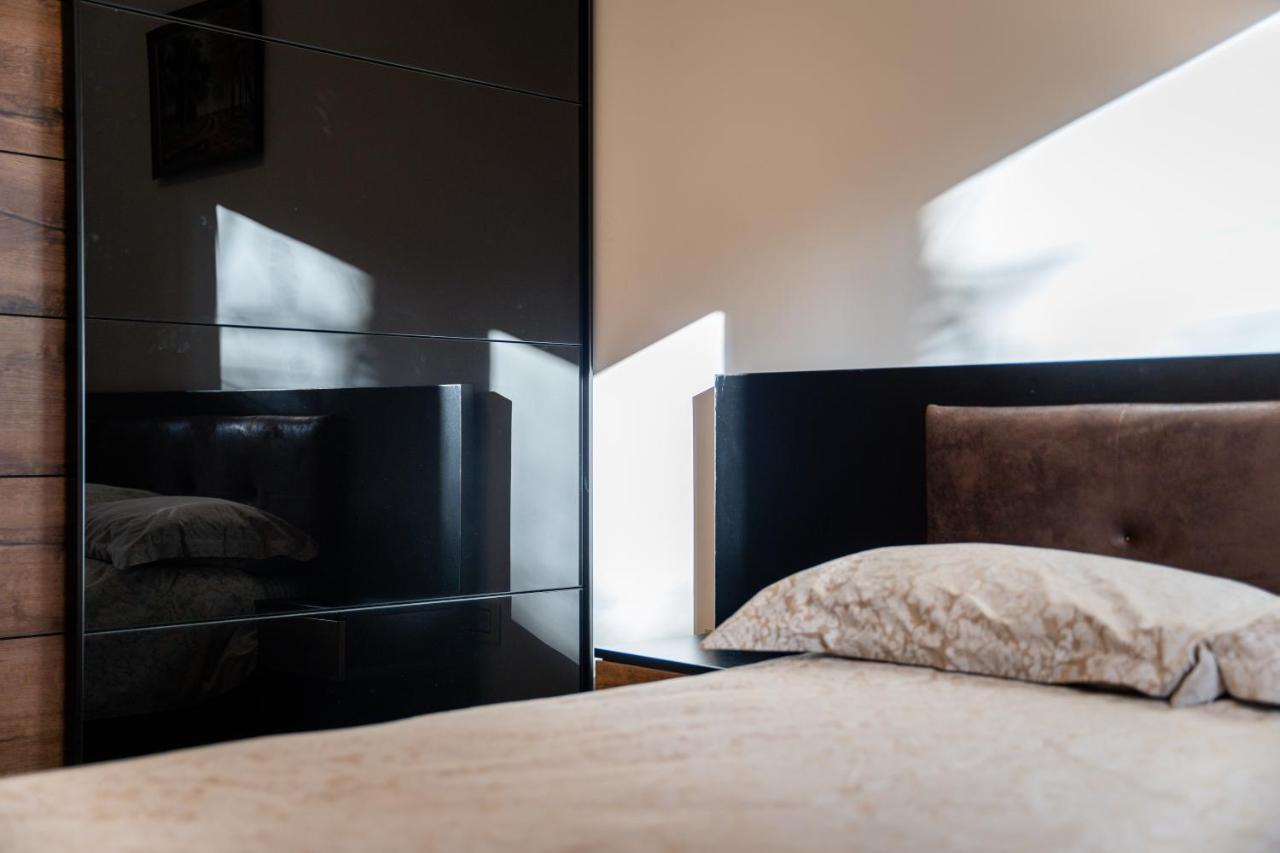Santos Hills Apartment